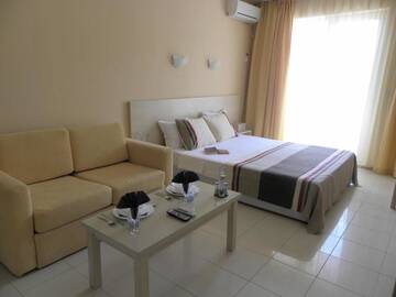 Фото номера Номер-студио Апарт-отели Apart Hotel Harmony Hills Residence г. Рогачево 3